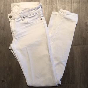 Abercrombie & Fitch White Skinny Jeans